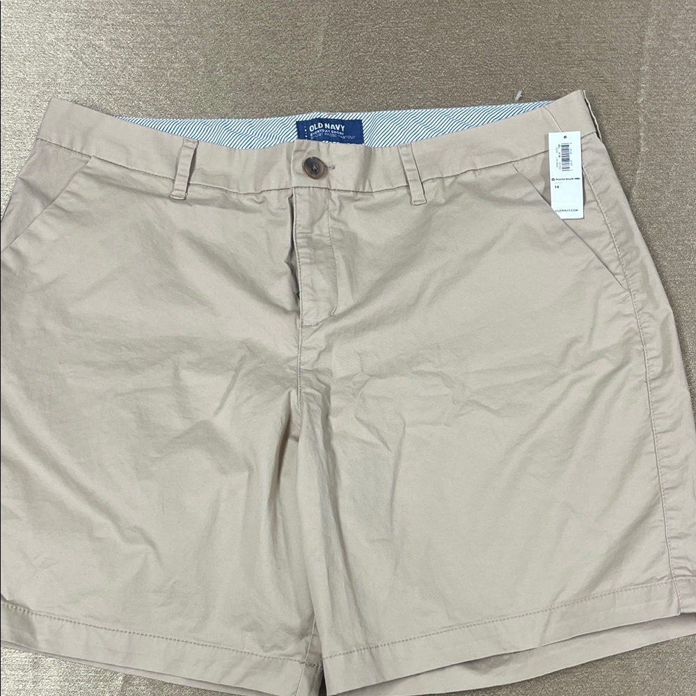 Old Navy Women's Beige Chino Bermuda Shorts